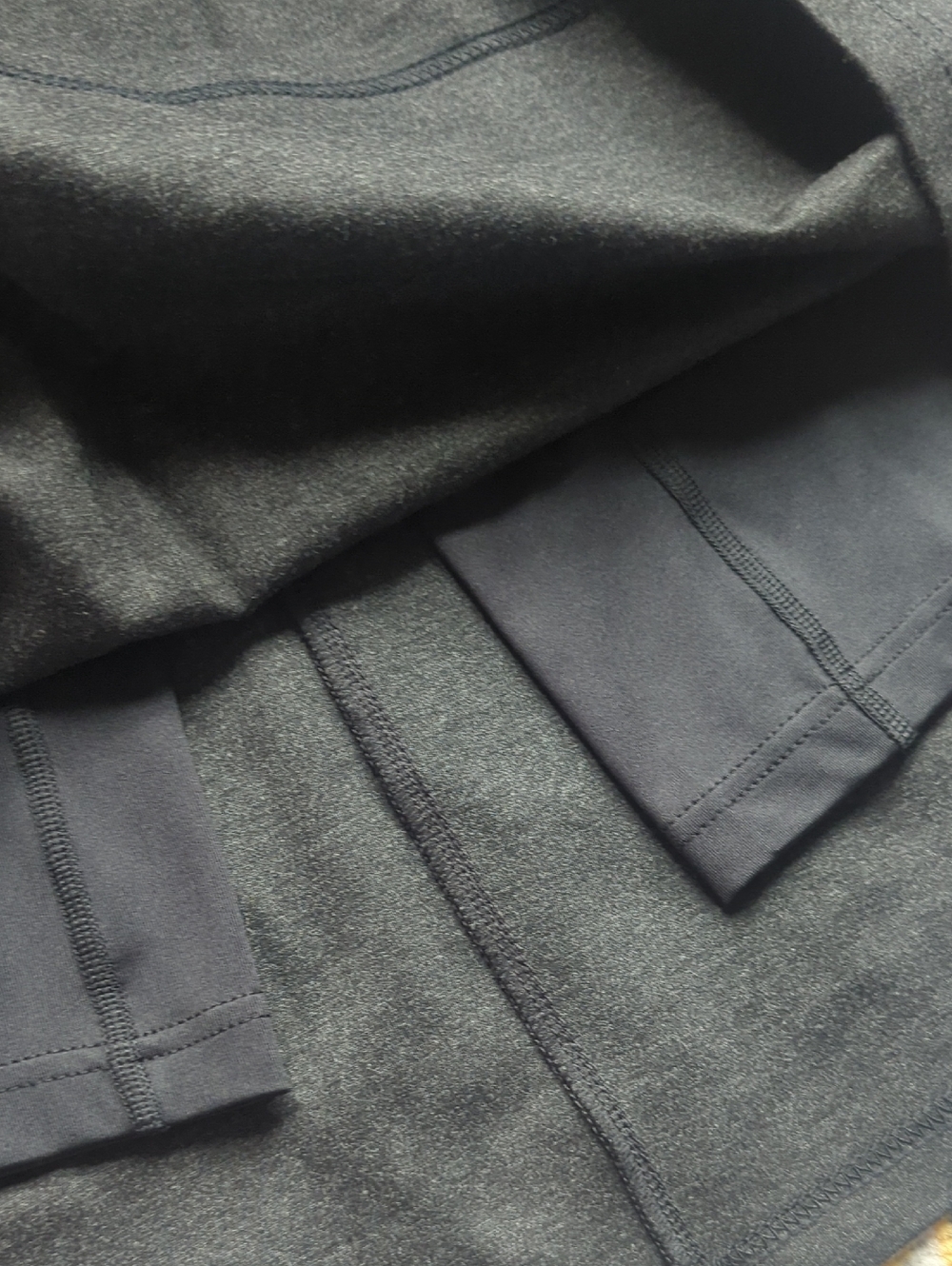 Betabrand charcoal gray skirt shorts pockets large - Picture 3 of 3